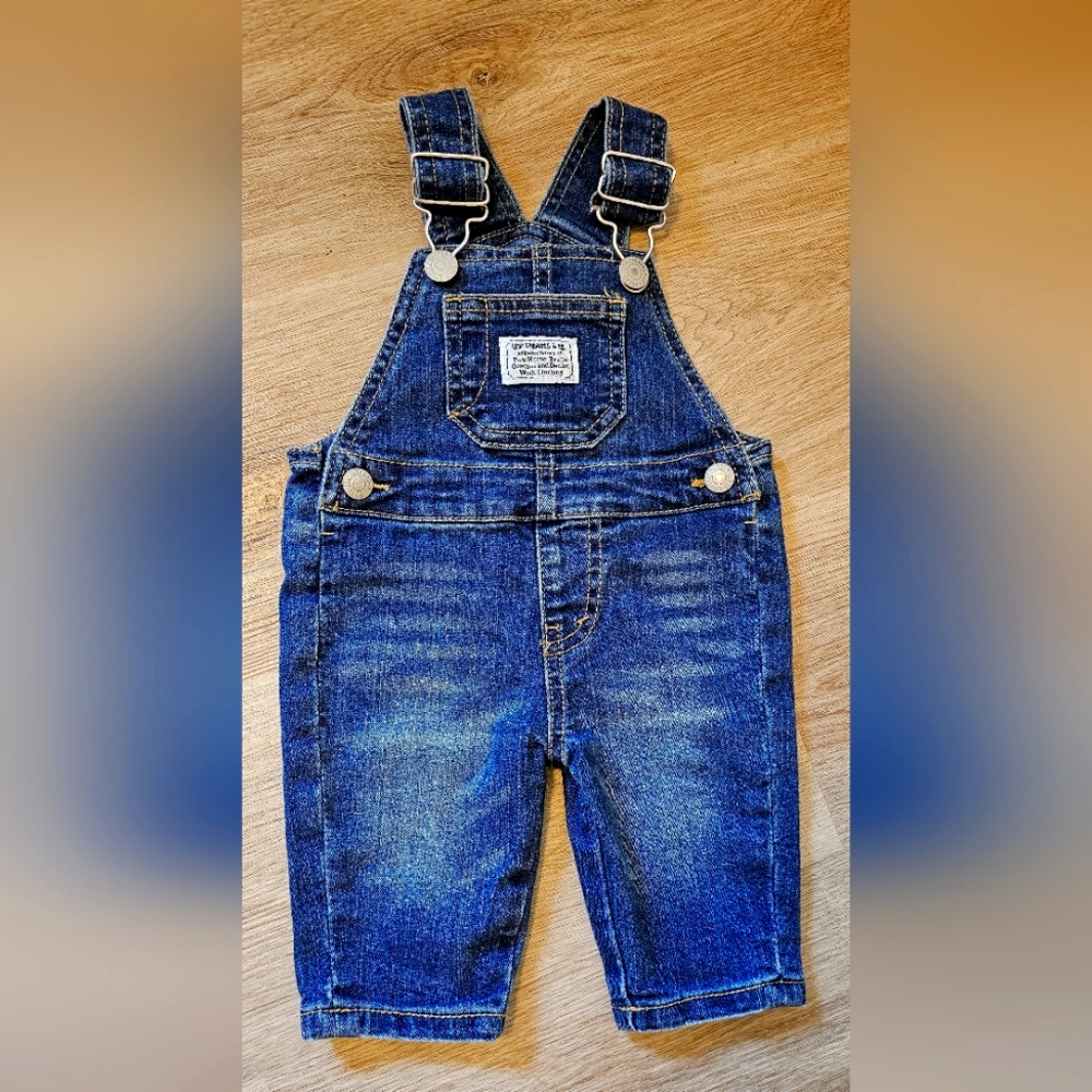 Levi overalls size 3 months